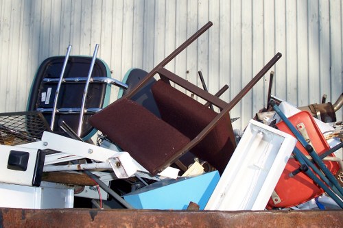 Booking and delivery process of skip hire in Lee