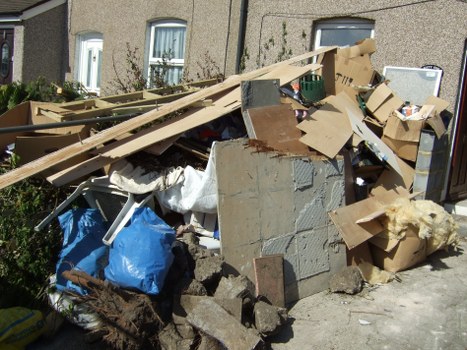 Residential area benefiting from skip hire services in Lee